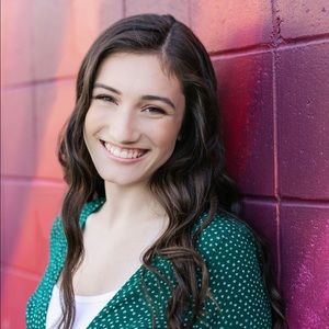 Meet your Posher, Anne marie